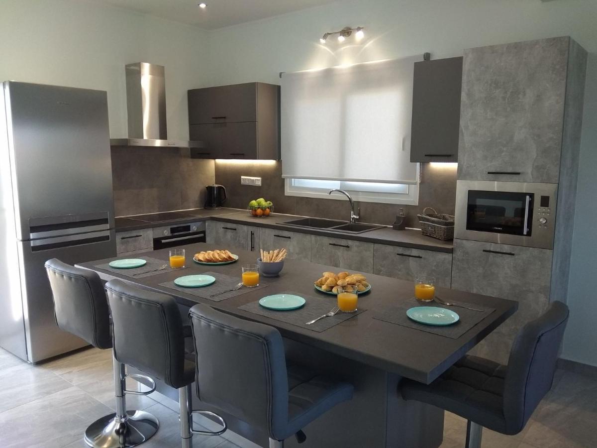 Spiridoula Luxury Villa Roda  Bagian luar foto