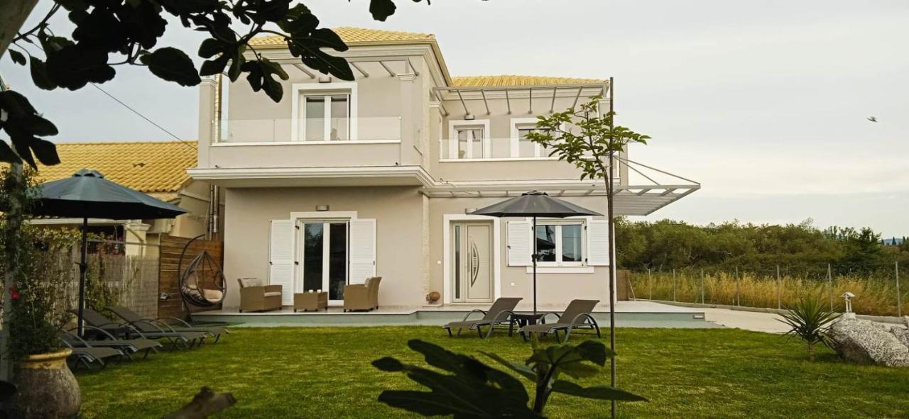 Spiridoula Luxury Villa Roda  Bagian luar foto