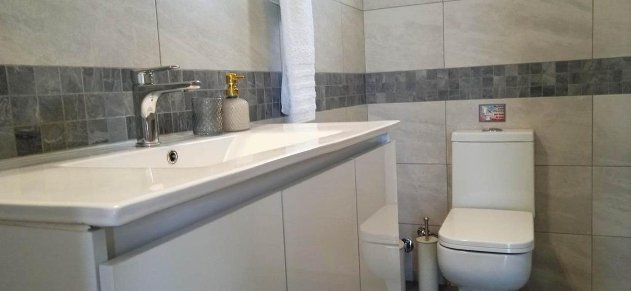 Spiridoula Luxury Villa Roda  Bagian luar foto